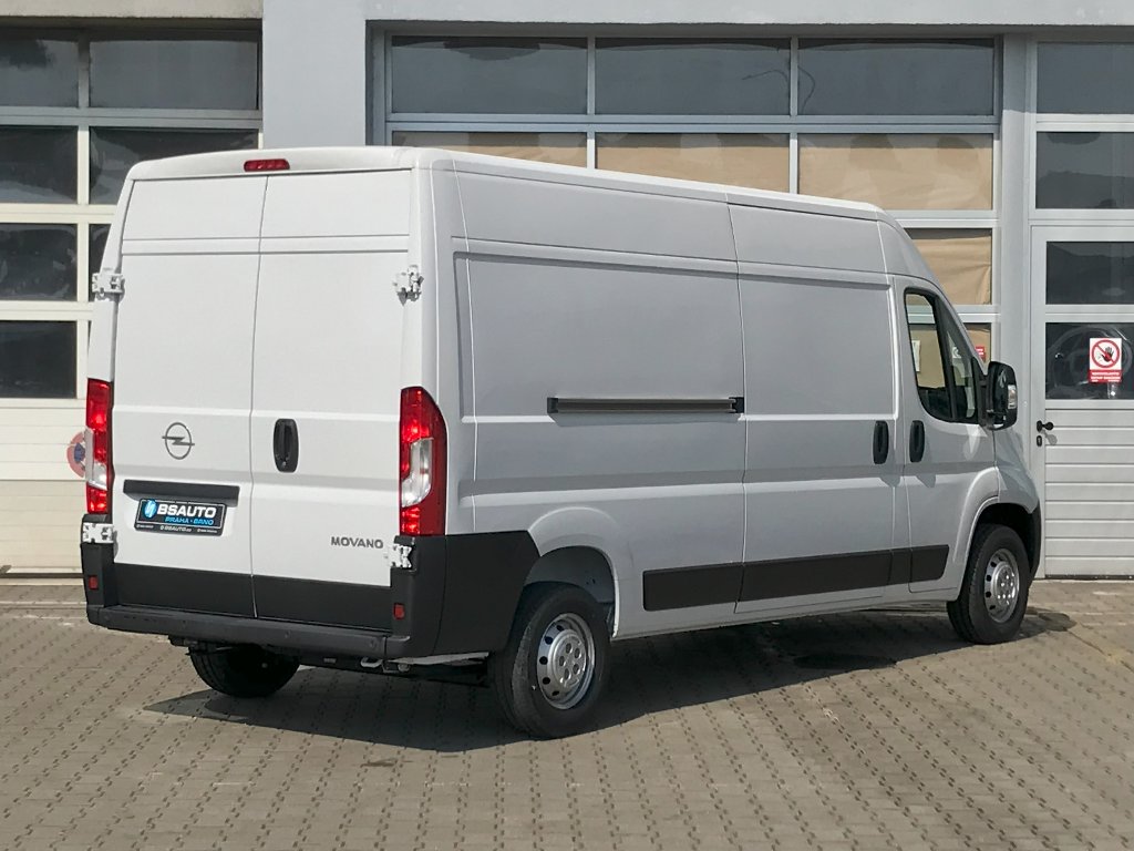 Opel Movano