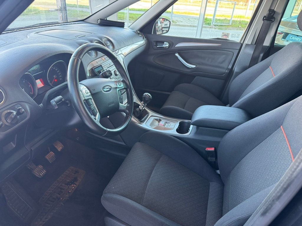 Ford S-MAX