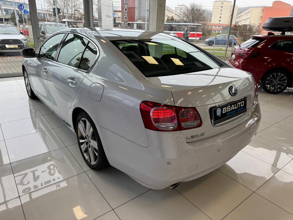 Lexus GS 450h