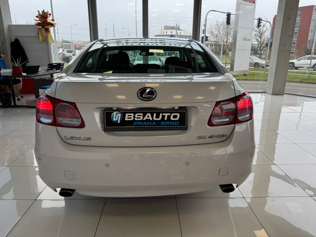 Lexus GS 450h