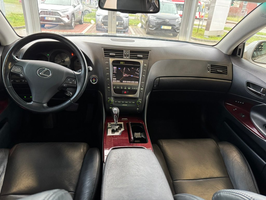 Lexus GS 450h
