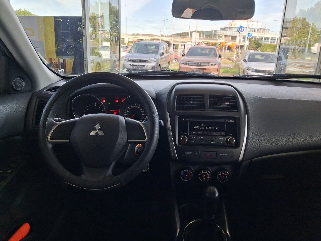 Mitsubishi ASX