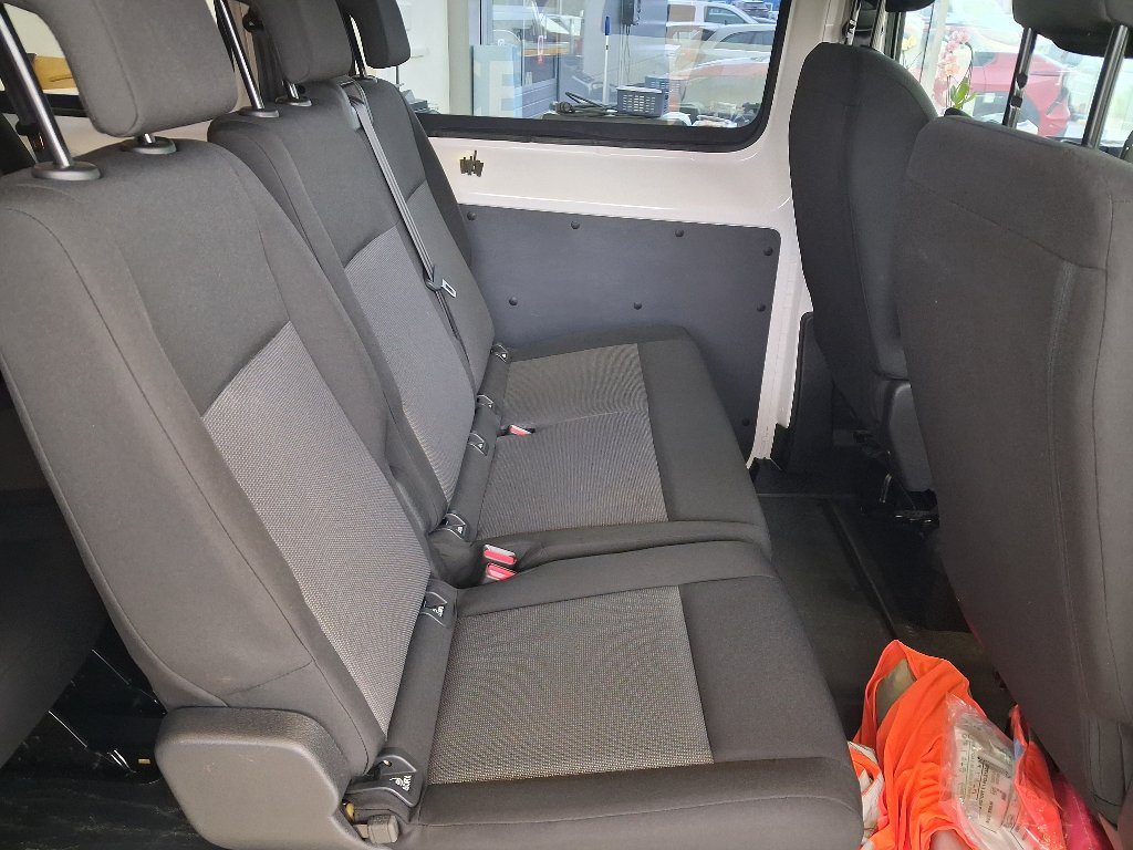 Peugeot Traveller