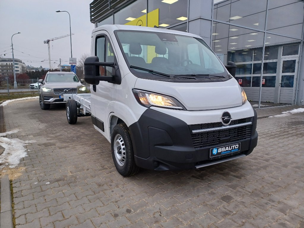 Opel Movano