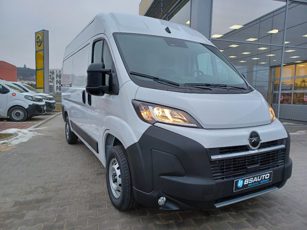 Opel Movano
