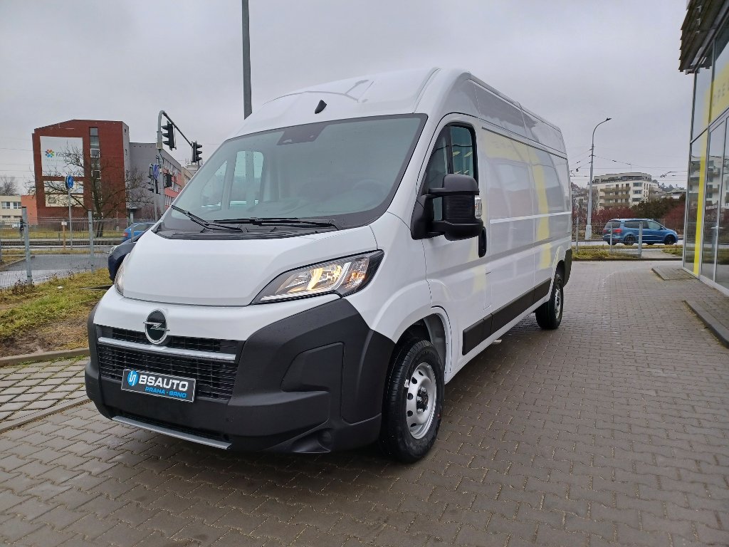 Opel Movano
