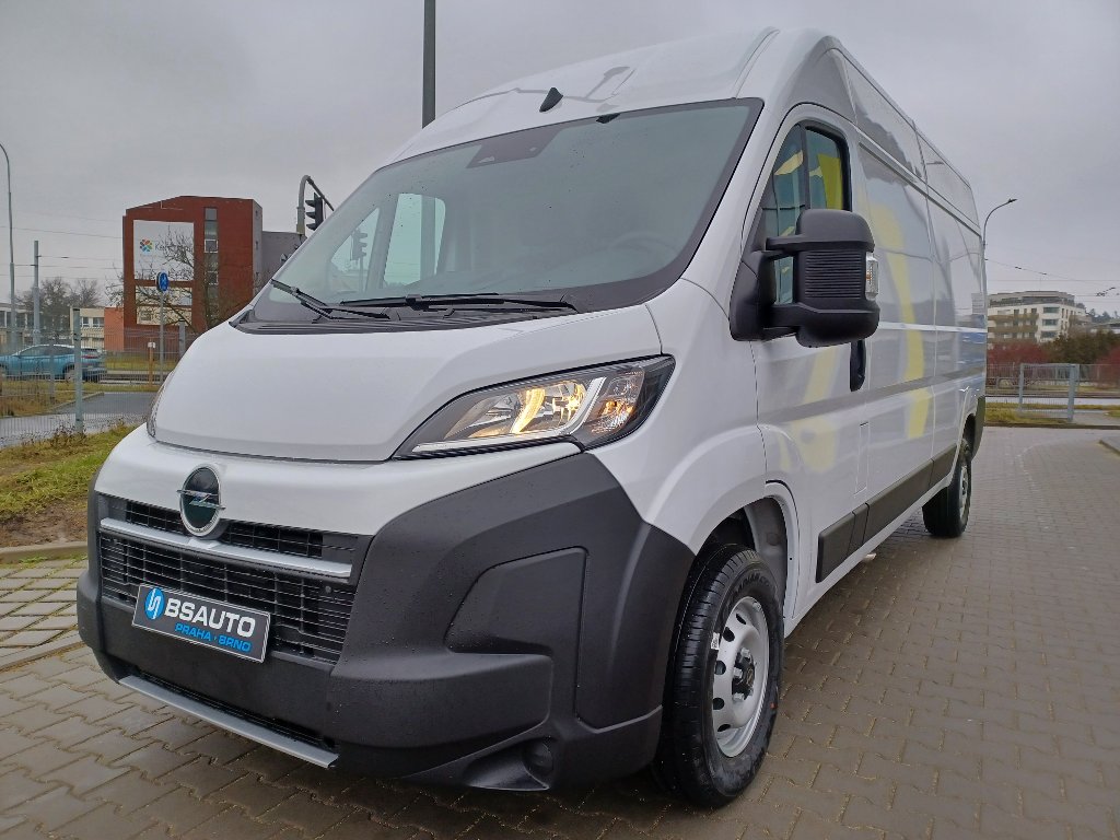 Opel Movano