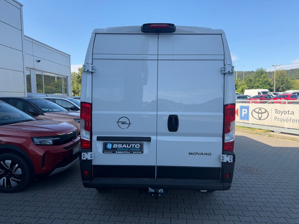 Opel Movano