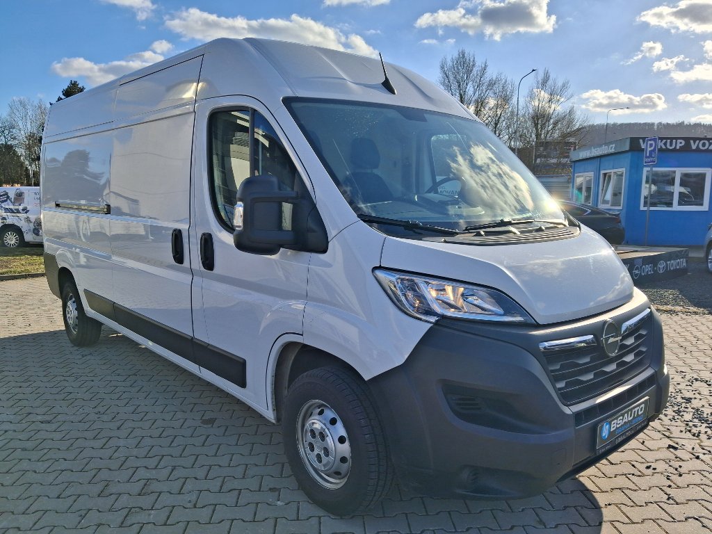 Opel Movano