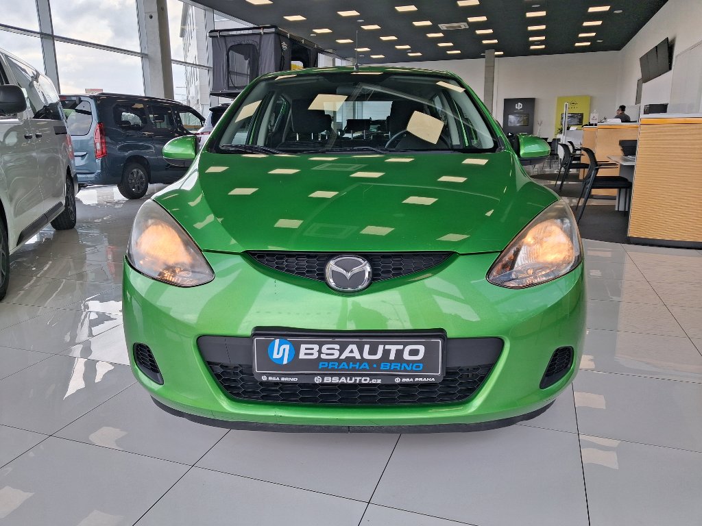Mazda 2