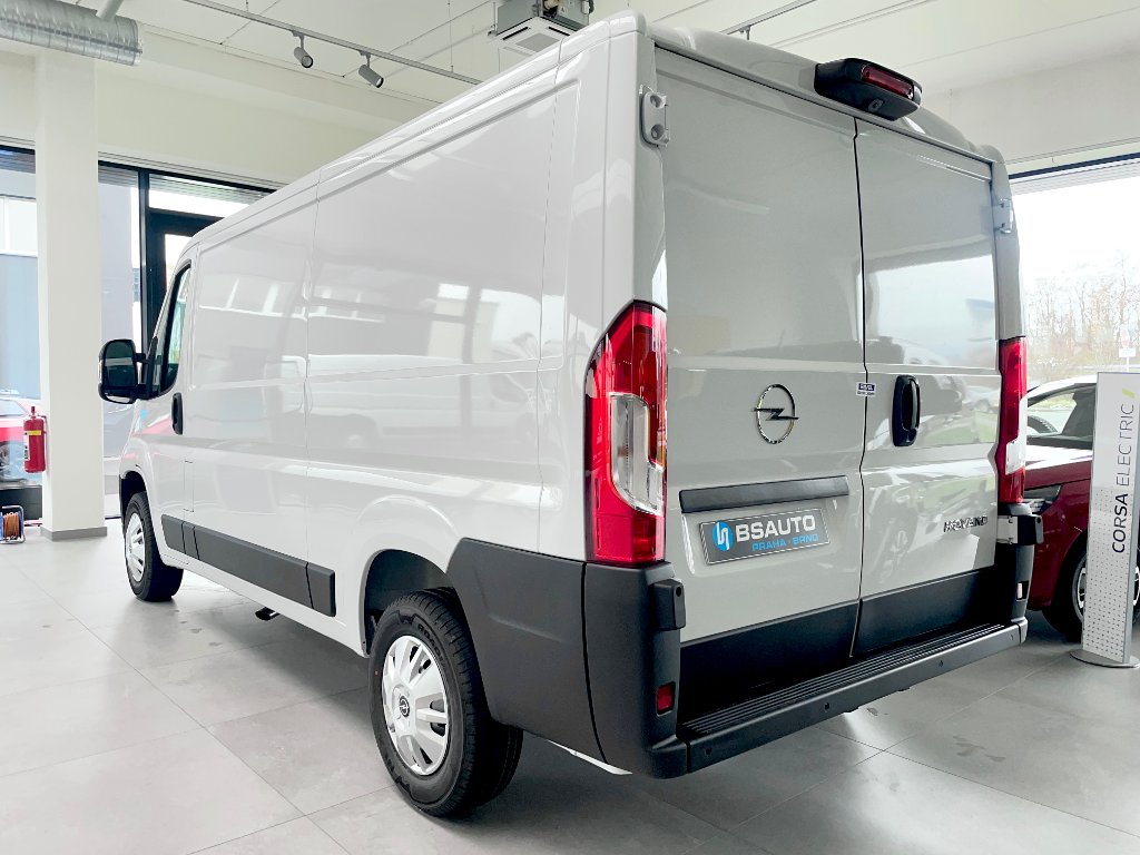 Opel Movano
