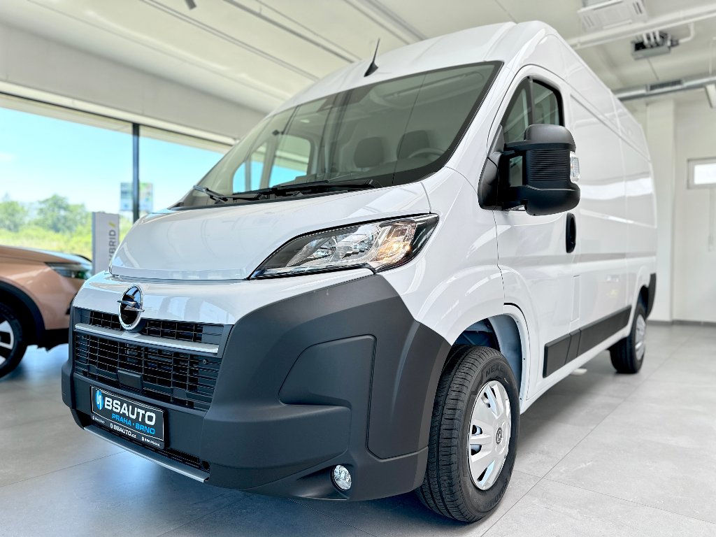 Opel Movano