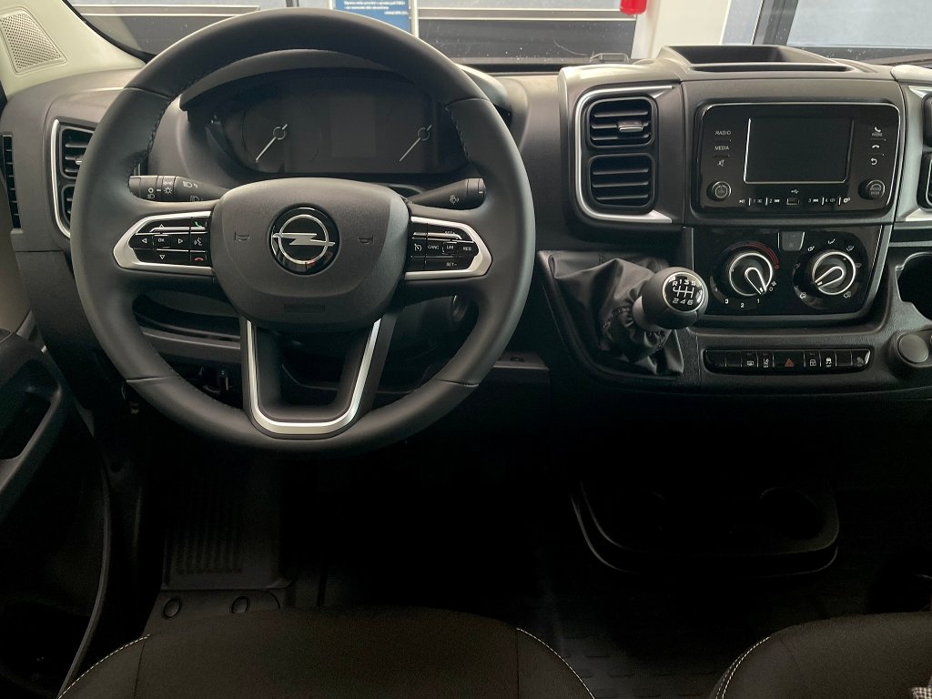 Opel Movano