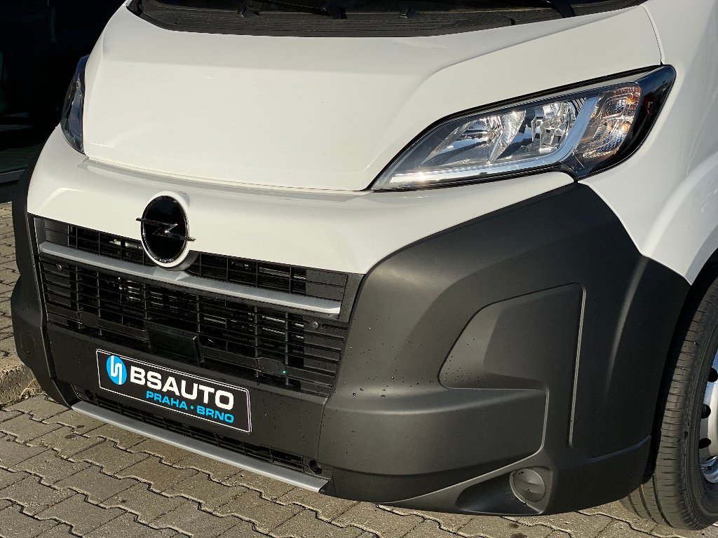 Opel Movano